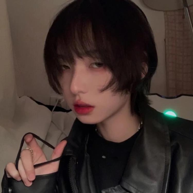斋藤一（身份：前新选组第三分队组长、“壬生狼”） - 绝母1一6全集动漫在线播放15 - 手机视频